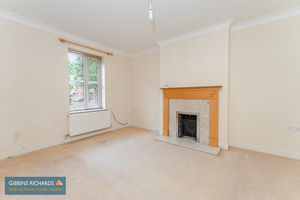 Sitting Room- click for photo gallery